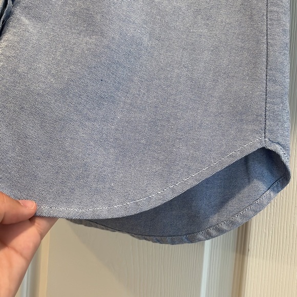 Women's American Eagle Short Sleeve Button Down - Picture 5 of 6